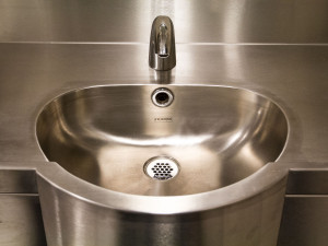 Victoria Waterjet Ltd logo