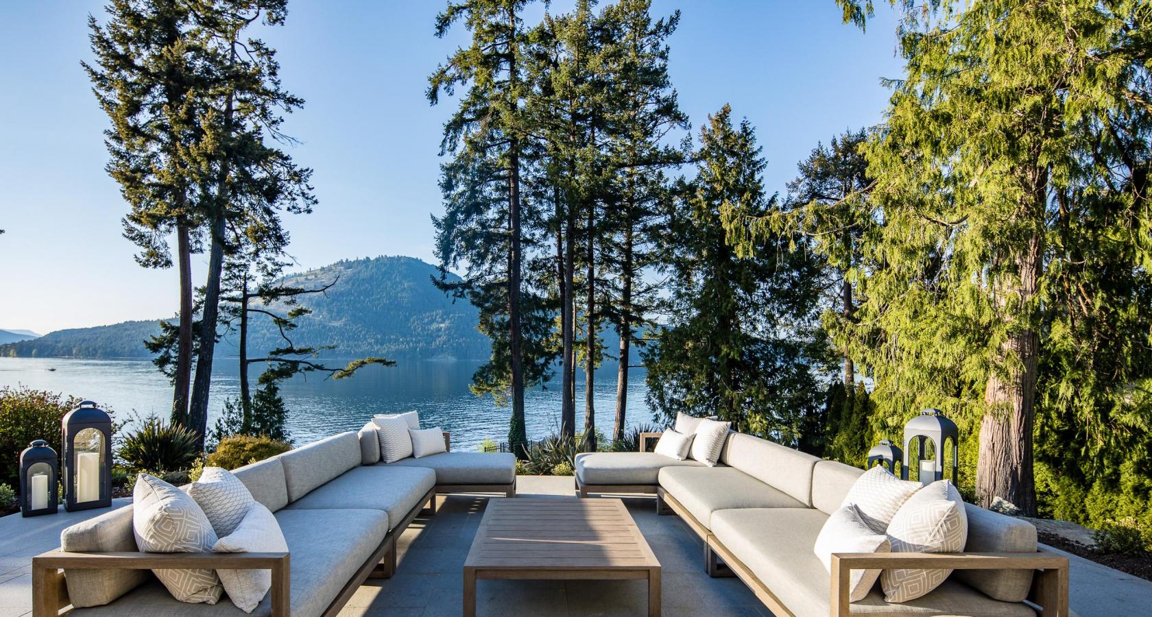 Victoria Luxury Group: Sotheby's International Realty Canada logo